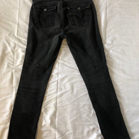 Size 8 Black Levi's Women Jeans - Picture 2 of 4